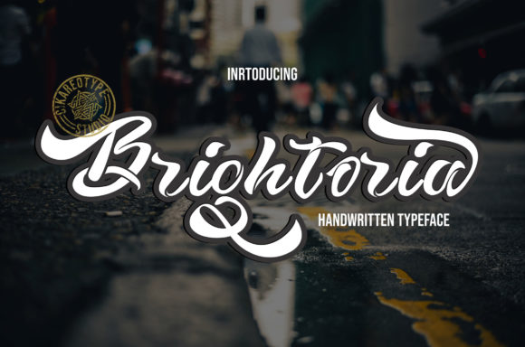 Brightoria: A Handwritten Script for Creative Branding